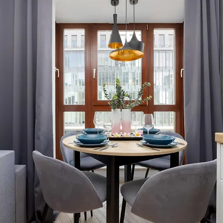 Appartement Tasteful With Parking By Renters *